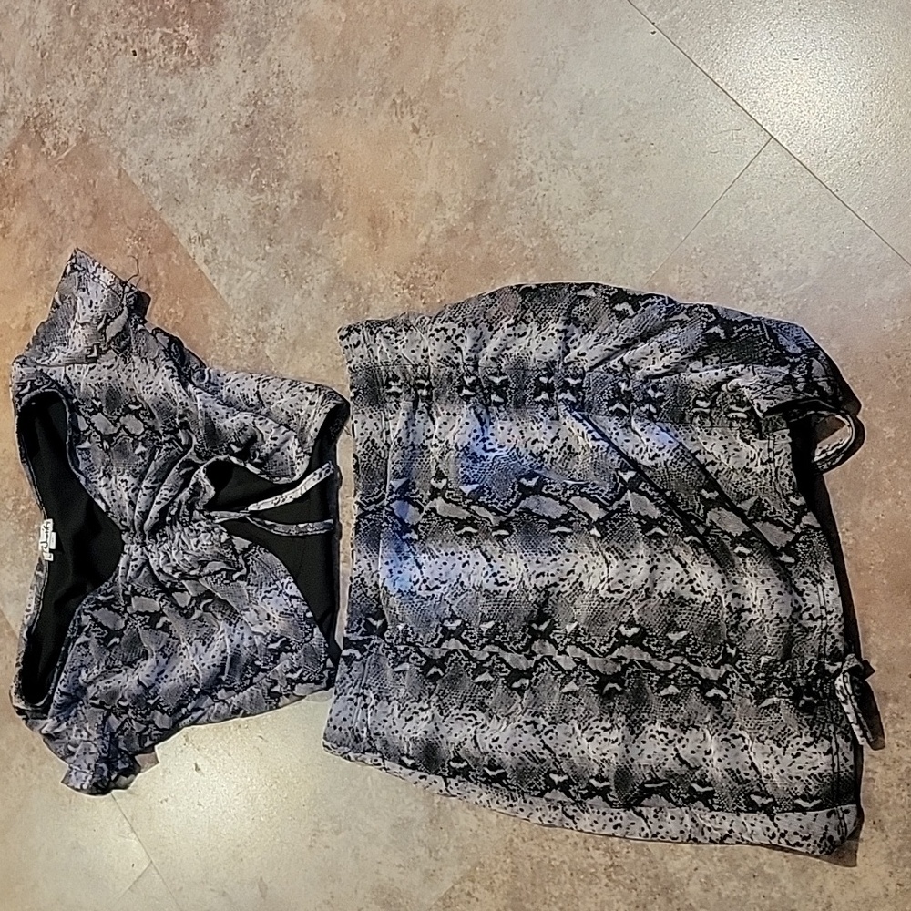 Women's 2 Piece J for Justify Set sz M